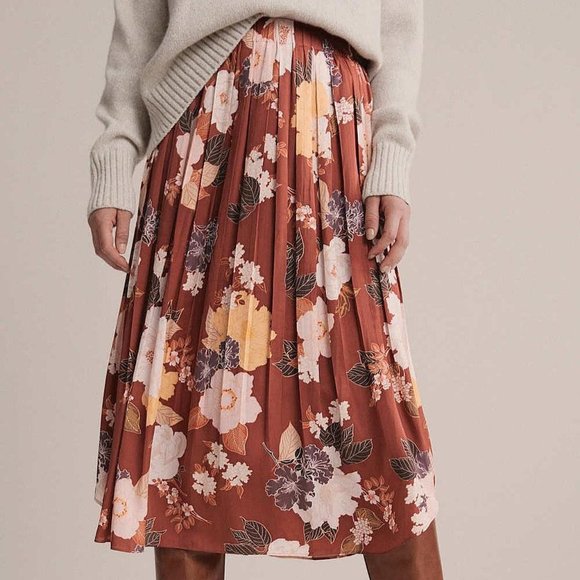 Witchery Floral Pleated Midi Skirt - Picture 2 of 5